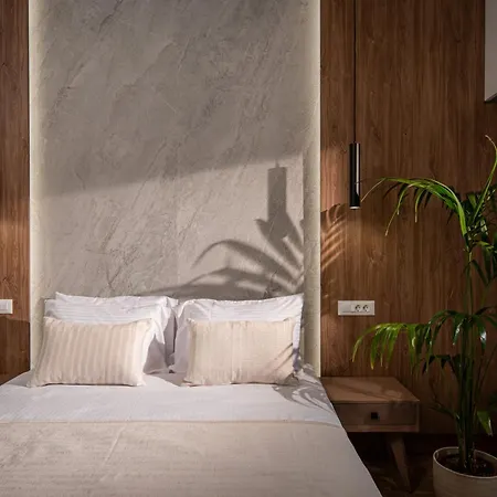 Apartment Theatro Living In Elegance - Luxury In *