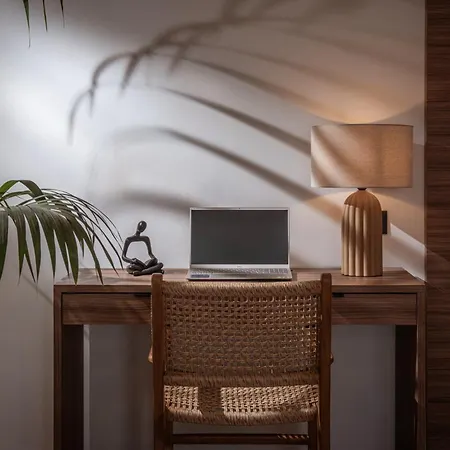 شقة Theatro Living In Elegance - Luxury In *